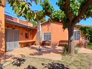Les Trementinaires · Allotjament turístic al Penedès amb piscina privada